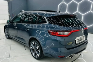 RENAULT MEGANE - imagine 3