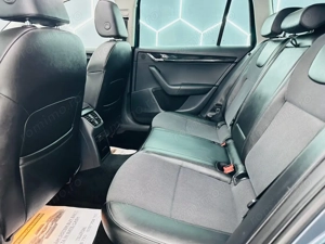 SKODA OCTAVIA - imagine 17