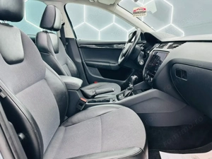 SKODA OCTAVIA - imagine 19