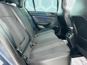 RENAULT MEGANE - imagine 6