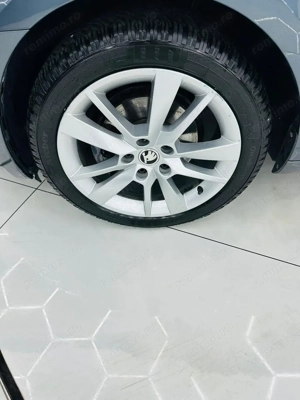 SKODA OCTAVIA - imagine 10