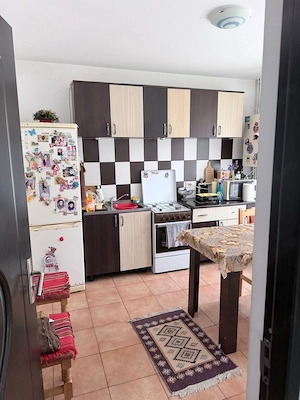 vila p+1 Budeasa principala, 80mp pe nivel 4 camere,dependinte, teren 2300mp 1320000euro - imagine 4