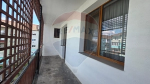 Apartament cu 3 camere de închiriat Medias, str Cibin - imagine 3