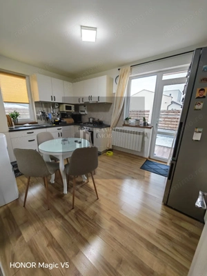 Vila Individuala 4 camere - anexa +curte libera 200mp Otopeni - imagine 12