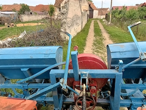 Freza de pamant si semanatoare  - imagine 8