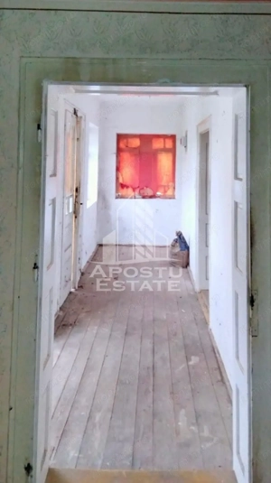 Casa cu potential turistic- Zona Varfurile - imagine 14