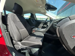 Ford Mondeo - imagine 16