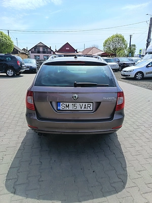 Skoda Superb în stare foarte bună - imagine 3