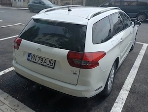 Inchiriez autoturism