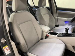 Volkswagen Golf - imagine 10