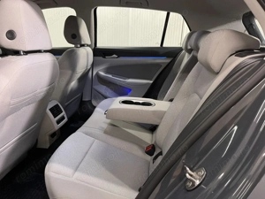Volkswagen Golf - imagine 12