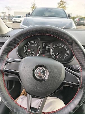 Vand Skoda Octavia, fab 2015, benzina - imagine 15