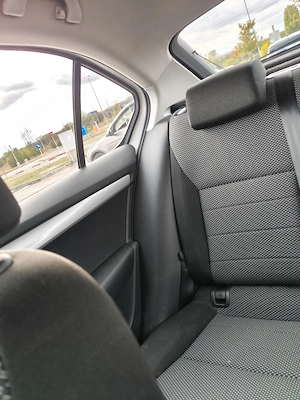 Vand Skoda Octavia, fab 2015, benzina - imagine 19