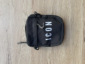 Borsetă ICON neagră