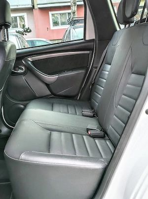 Dacia Duster 1.5 DCI-110cp - imagine 9