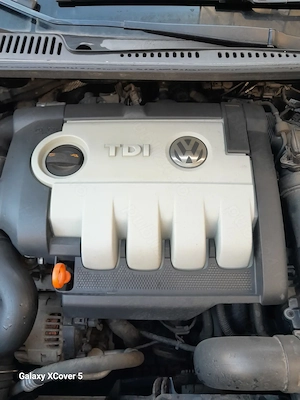 Vand VW Touran - imagine 8