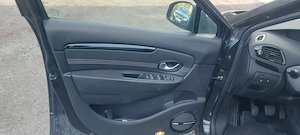 Renault Grand Scenic Bose 7 locuri 2011/1.5dci/110cp/Navigatie/Xenon/Cameră/Euro 5 - imagine 6