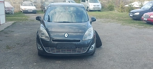 Renault Grand Scenic Bose 7 locuri 2011/1.5dci/110cp/Navigatie/Xenon/Cameră/Euro 5 - imagine 10