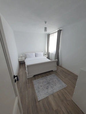 Apartament 2 camere-regim hotelier - imagine 5