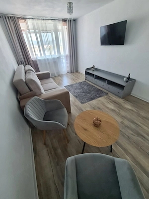 Apartament 2 camere-regim hotelier - imagine 4