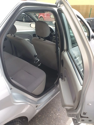 Dacia Logan 1.4MPI, an 2007, Euro 4, servo, ABS, 195,000 km, stare perfecta - imagine 8