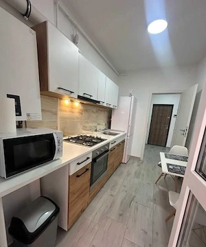 berceni metrou curte si parcare privata - imagine 6