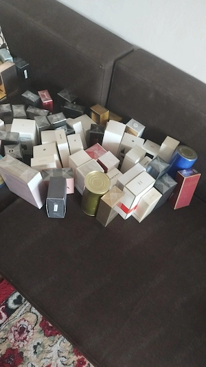 parfumuri tip tester si sigilate