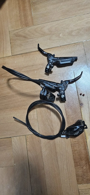 Set frane SRAM Code R 4 pistoane fata-spate