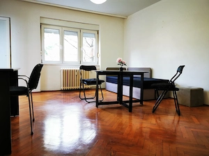 Ap. 2 camere decomandat Medicina - centrala termica !!