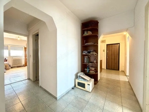 Apartament cu 4 camere, 88 mp utili, etaj 6 - Complexul Studentesc - imagine 10