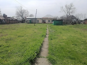 Casă de vânzare în Comuna Redea Județul Olt  - imagine 5