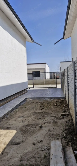 Vila individuala cocheta Varteju (Magurele) - imagine 15