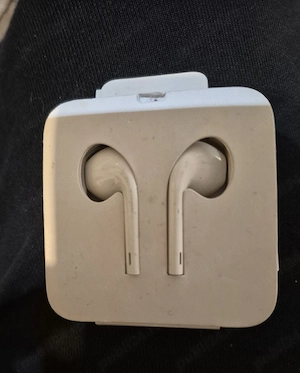 Căști Apple 