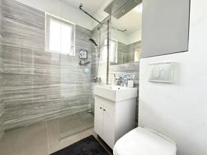 Apartament premium, 2 camere, 44 mp, etaj 2  - zona Cora - imagine 7
