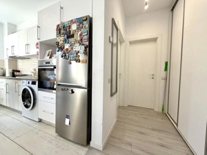 Apartament premium, 2 camere, 44 mp, etaj 2  - zona Cora - imagine 4