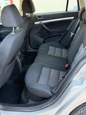 Skoda Octavia - imagine 8