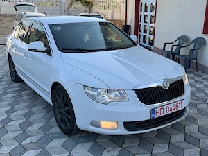 Skoda Superb 2.0TDI 170c.p Automat - imagine 3