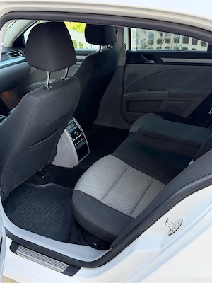Skoda Superb 2.0TDI 170c.p Automat - imagine 5