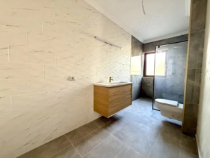 Duplex elegant, 4 camere, 155 mp utili, 300 mp teren - Dumbravita - imagine 11
