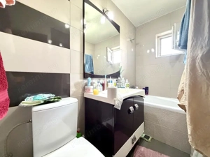 Apartament elegant cu 3 camere, 66 mp utili - zona Lunei - imagine 7