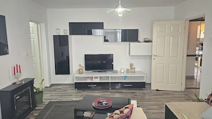 Vand apartament cu 2 camere in Deva, zona Al. Muncii (Piata), mobilat, utilat - imagine 3