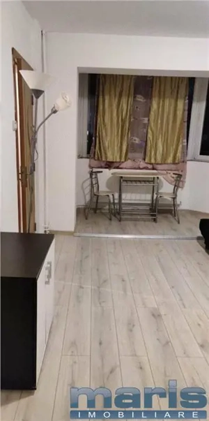 Tudor Diamant garsoniera mobilata si utilata - imagine 10