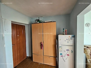 Apartament 1 cameră, 31 mp, etajul 4 din 5, decomandat, termoizolat, zona Soarelui, Județean - imagine 2