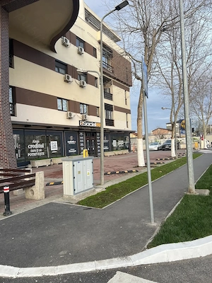 Apartament 3 camere, complet mobilat si utilat, decomandat, loc parcare, etaj 2 din 4, imobil 2011. - imagine 2