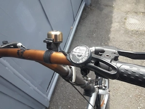 vând bicicleta pliabilă 