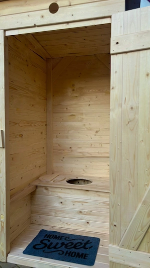 Wc lemn gradina. - imagine 3