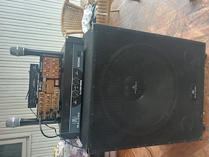 Vand Boxa cu amplificare!!