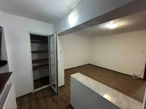 Aradului | 1 Camera | Decomandat - imagine 5