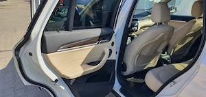 BMW X1  2,0d  xDrive  190CP 93150 km  automată  4x4  piele acoperiș panoramic - imagine 7