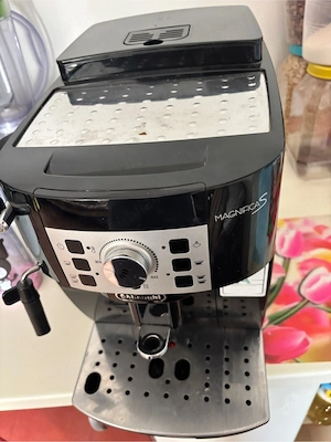 Esspresor automat cafea DeLonghi Magnifica S - imagine 3